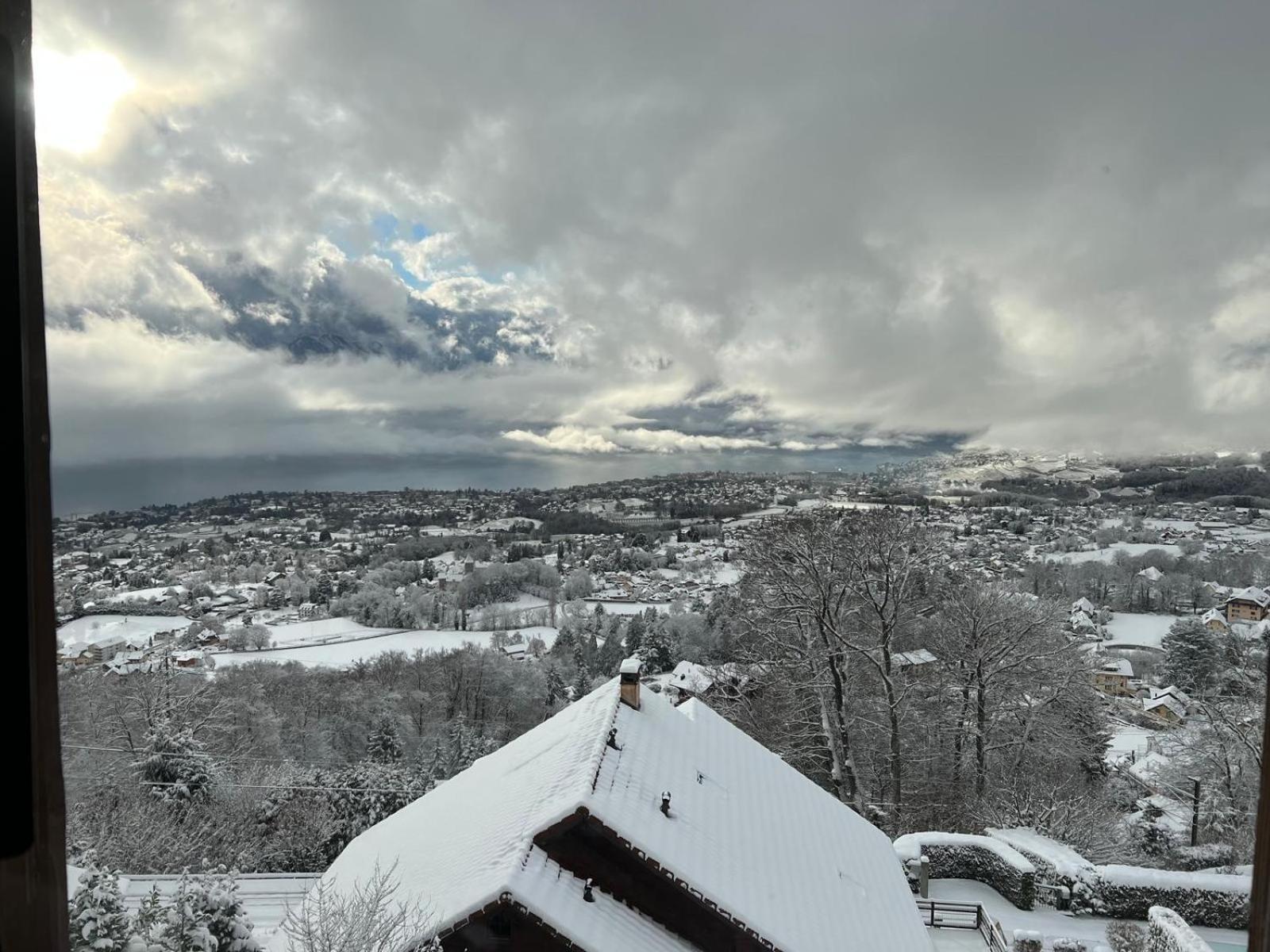 Chalet Swiss - Mountain And View Blonay
